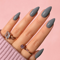 Faux ongles gris