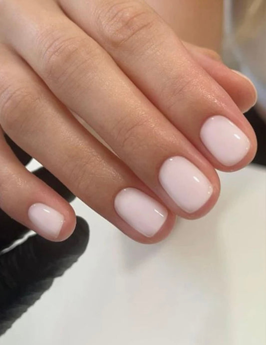faux ongles milky