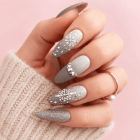 Ongle noël gris