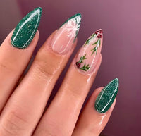 Ongle noël vert