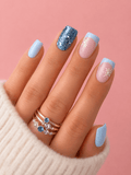 Ongles noël bleu
