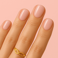 Uñas postizas discretas