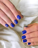 Faux ongle bleu roi