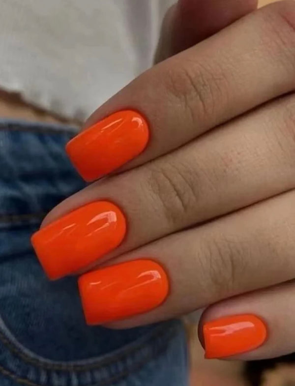 faux ongles orange