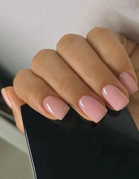 Faux ongles rose clair