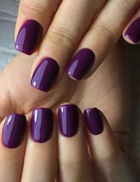 Faux ongles violet foncé